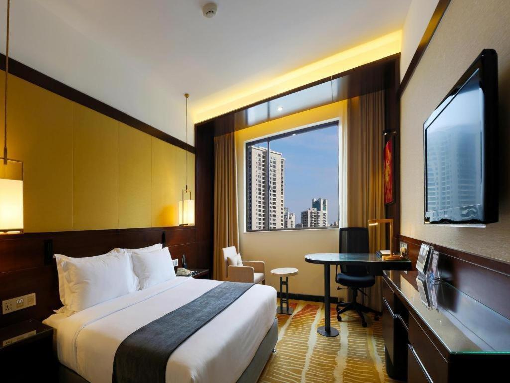 האיקו Baohua Harbour View Hotel מראה חיצוני תמונה