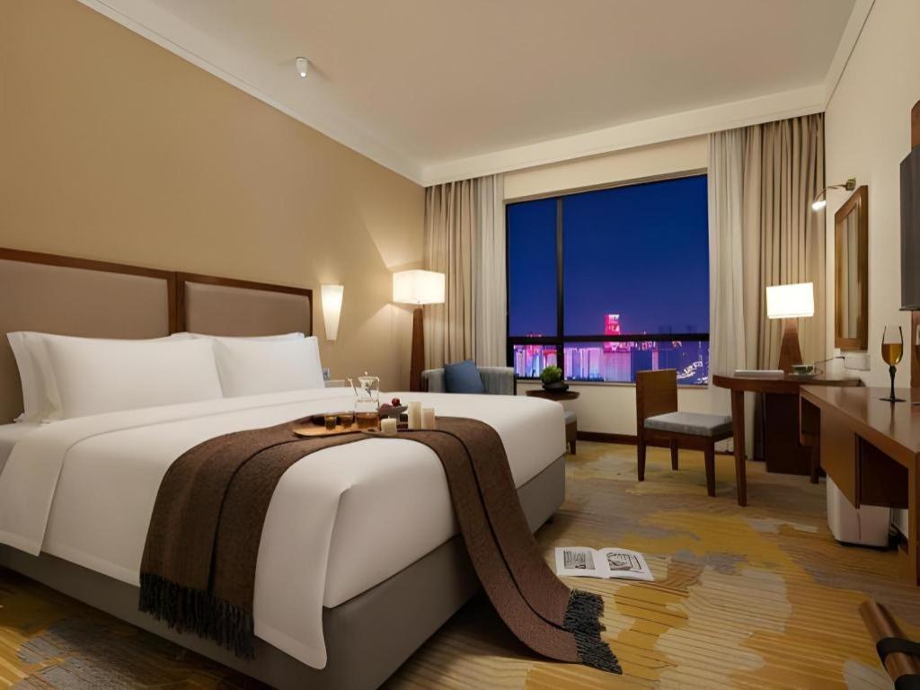 האיקו Baohua Harbour View Hotel מראה חיצוני תמונה