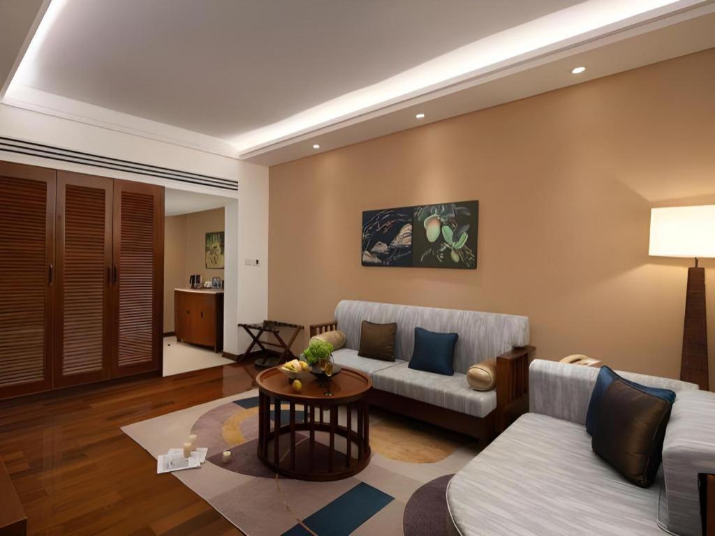 האיקו Baohua Harbour View Hotel מראה חיצוני תמונה