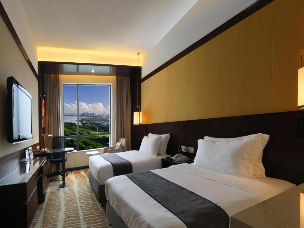 האיקו Baohua Harbour View Hotel מראה חיצוני תמונה